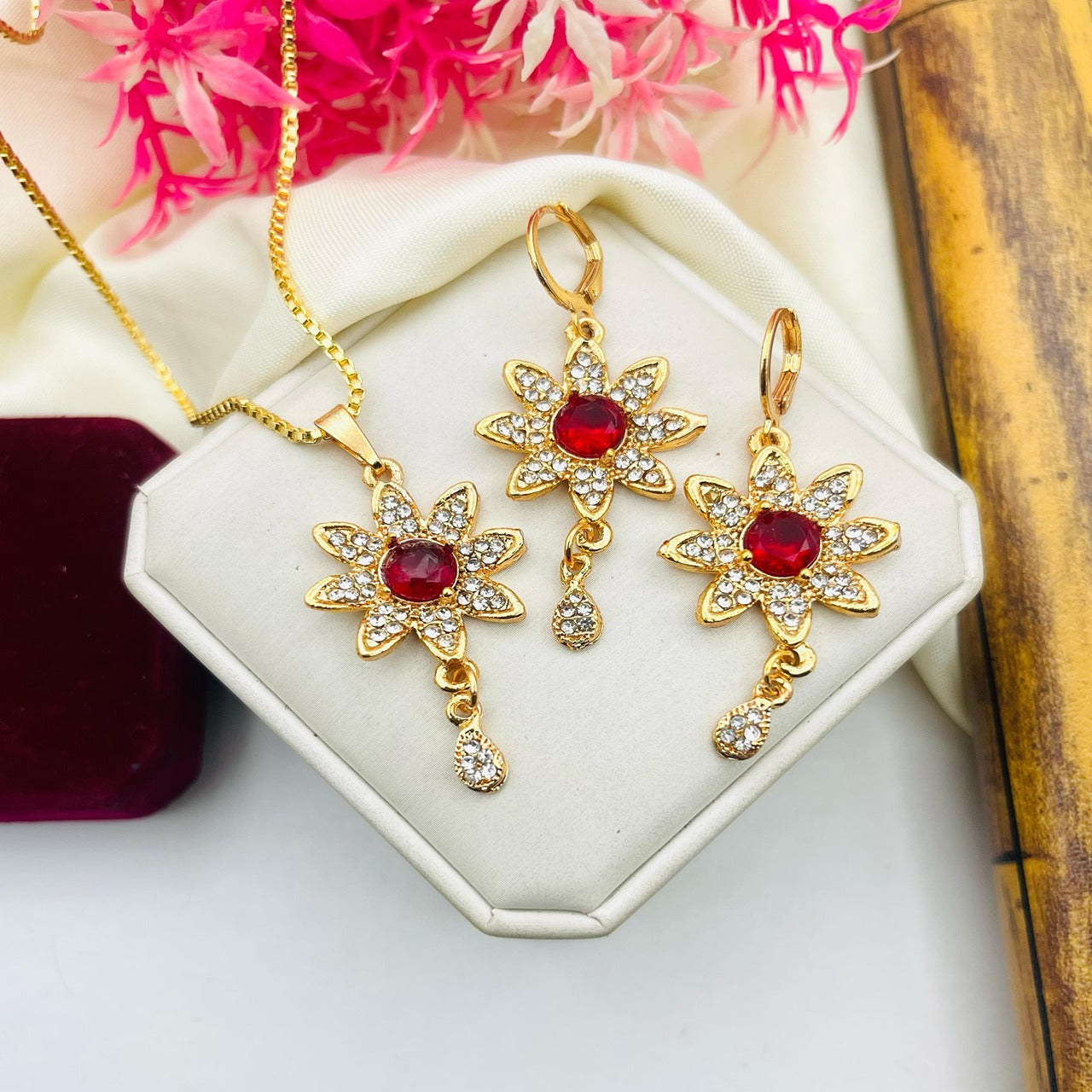 Star Locket Set