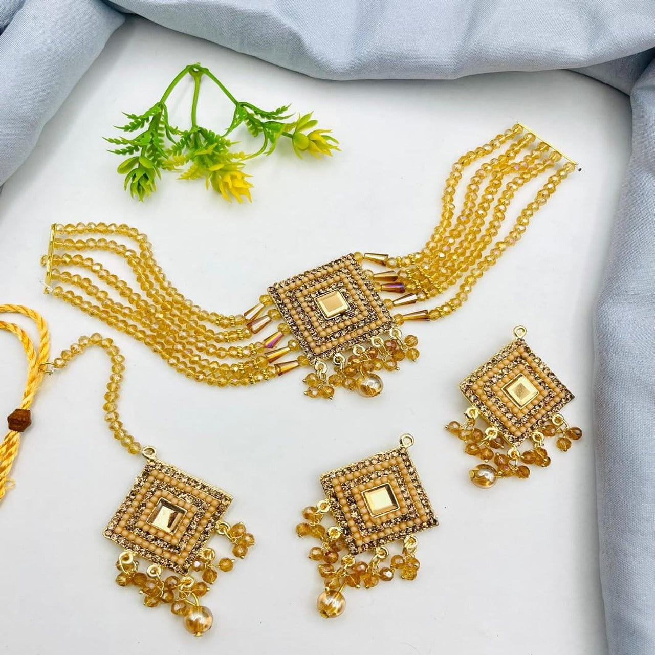 Elegant Choker Set