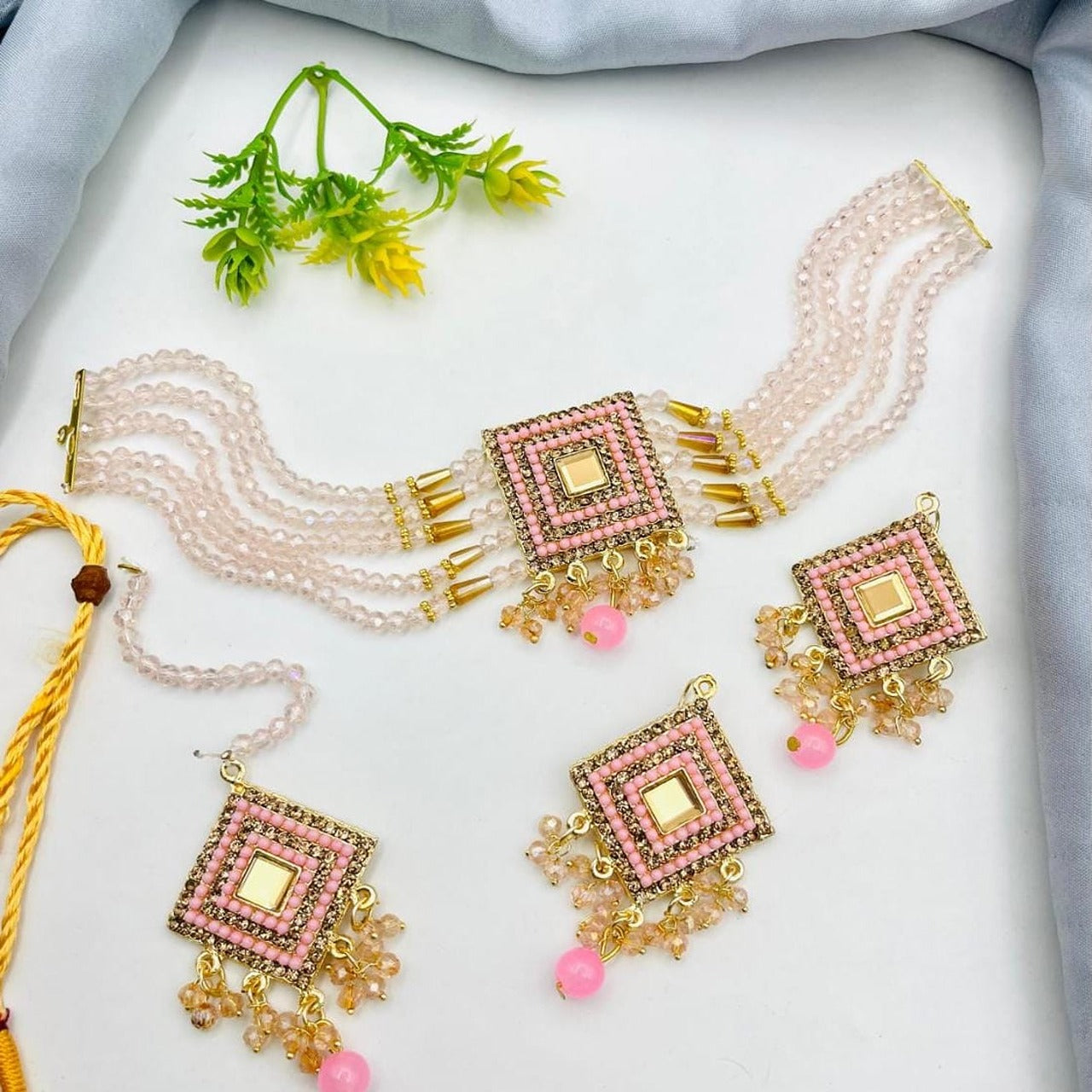 Elegant Choker Set