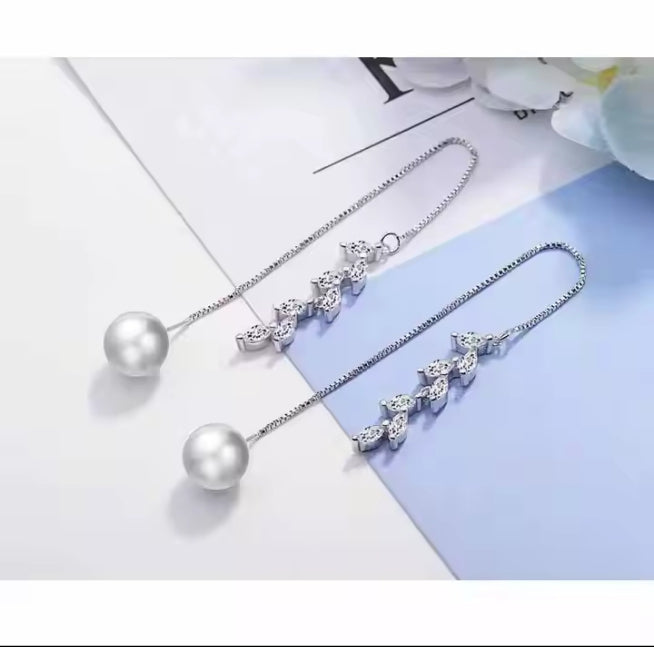 Sui Dhaga Earrings Zarcon