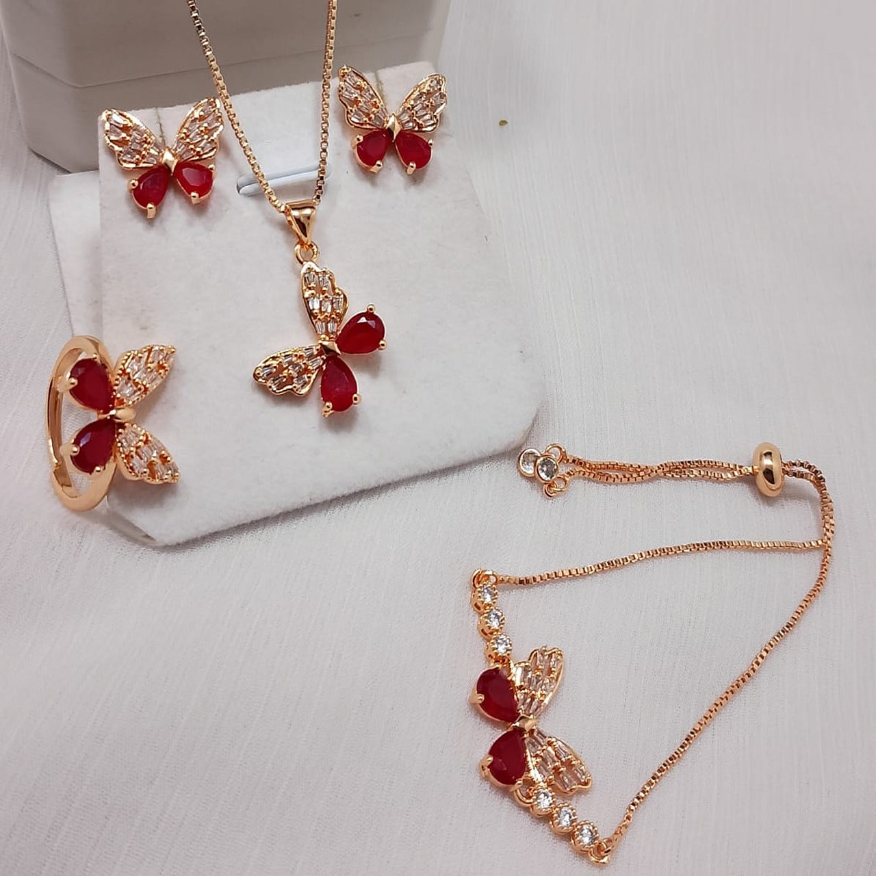 Zarcon butterfly jewelry set
