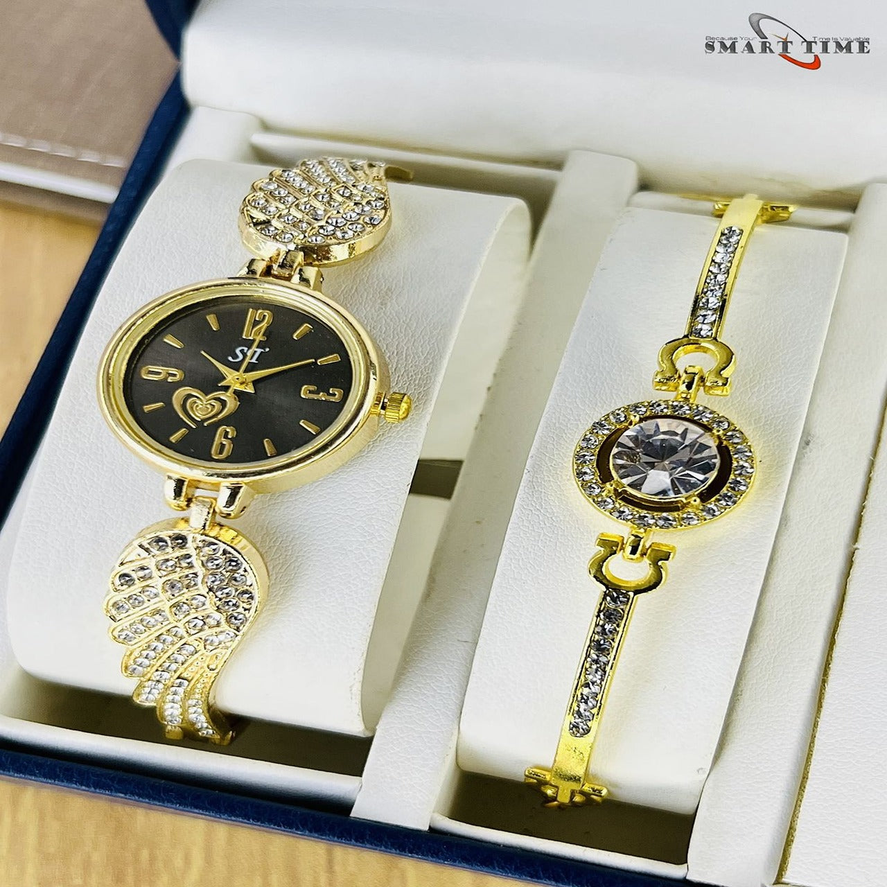 Women’s Watch with Bracelet