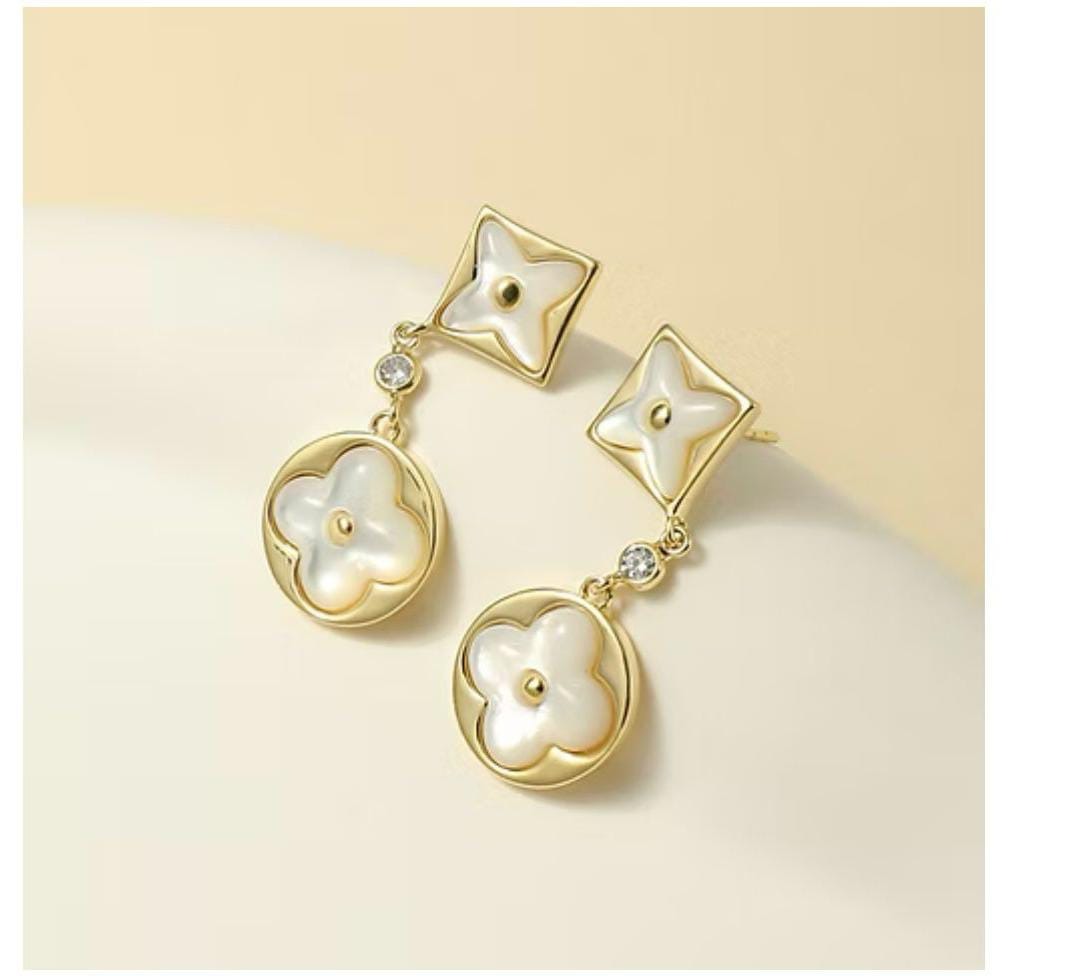 Korean lover earrings
