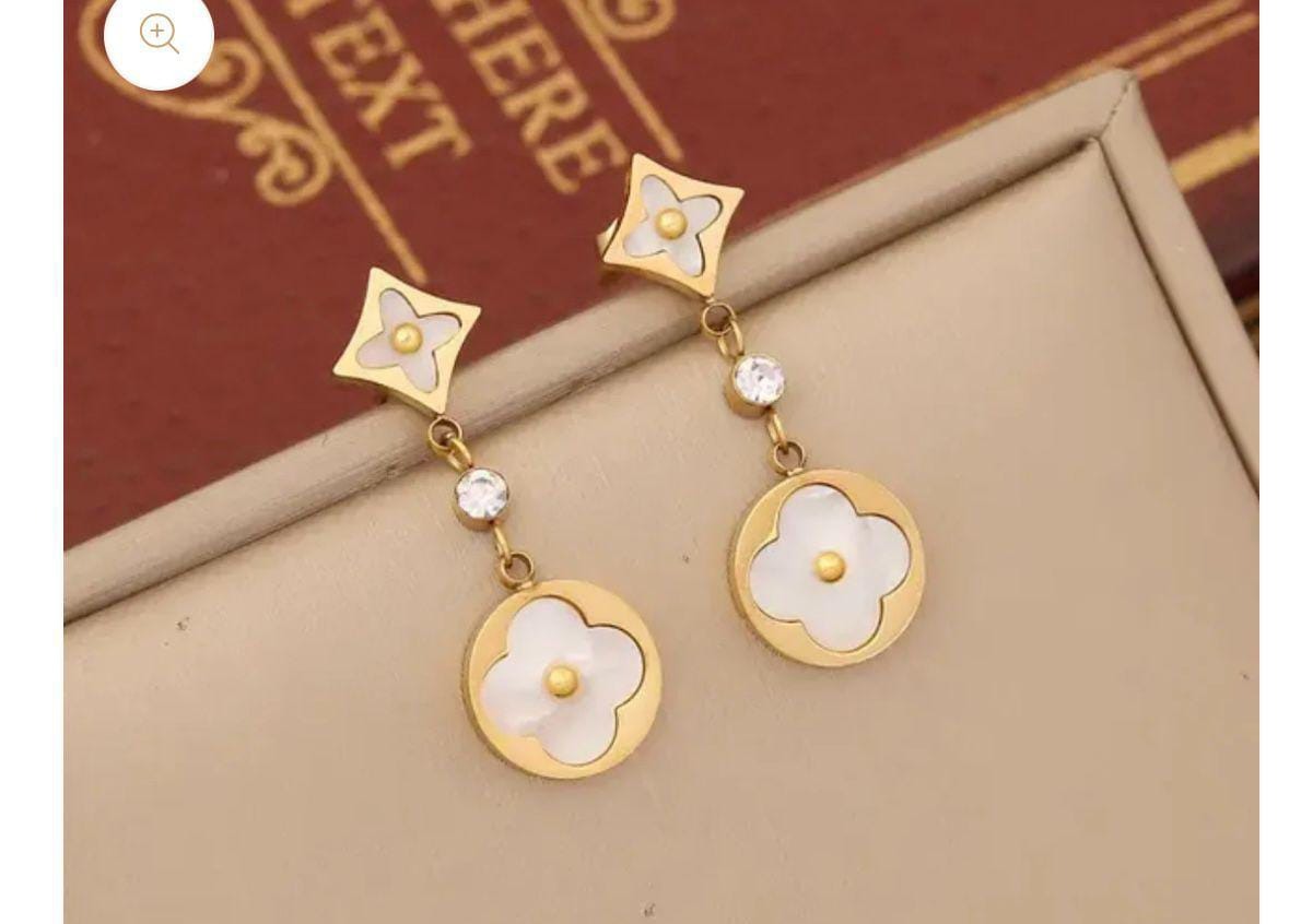 Korean lover earrings