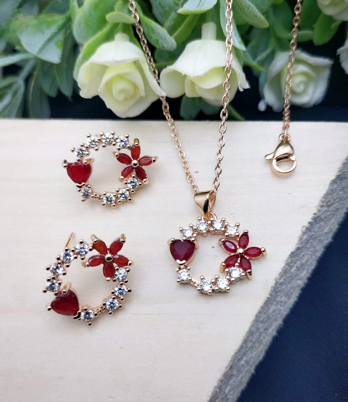 Zarcon Gold Plated Locket Set